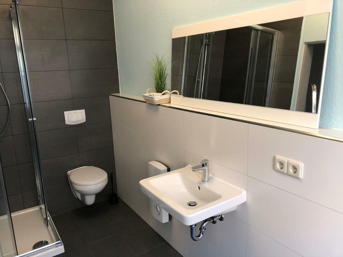 Downtown City - Privaterooms Furth Bagian luar foto